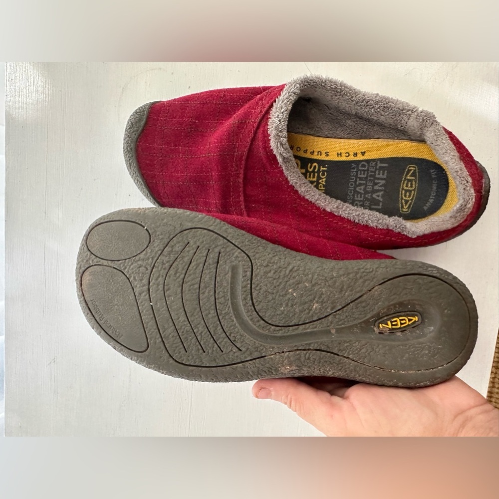 Keen Howser Wool Slides Size 9.5 Red - image 4